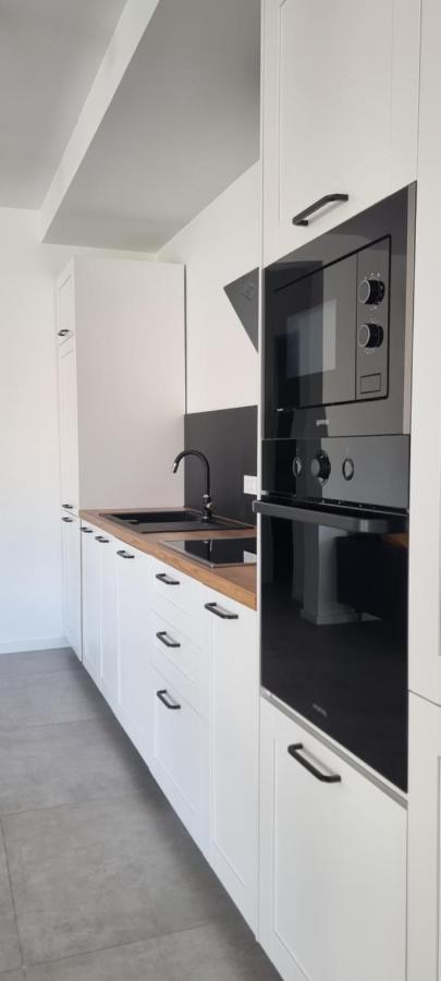 Seabreeze Luxury Apartments Нивице Экстерьер фото
